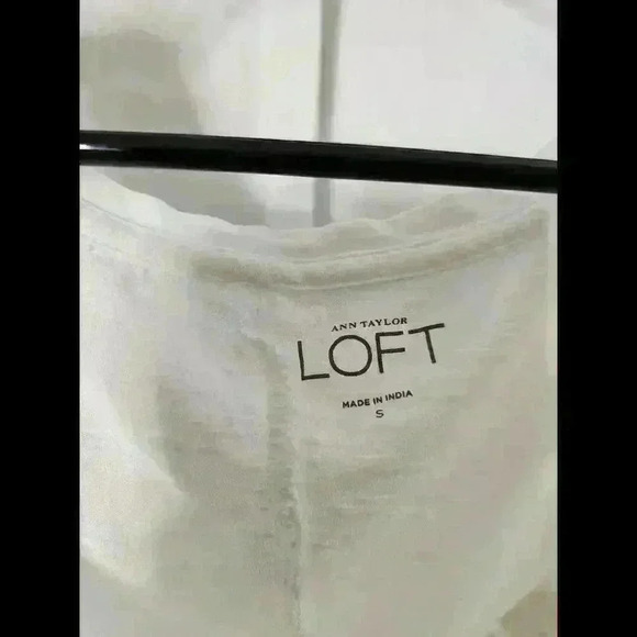Loft Women's Light Beige Sleeveless Top - Picture 3 of 3